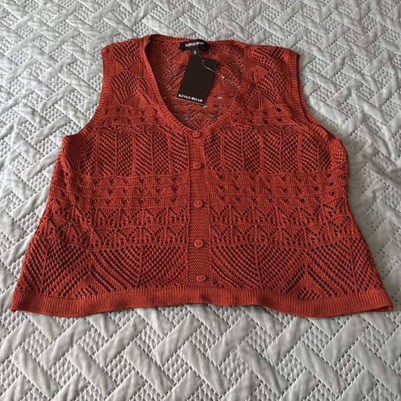 Sweater skirt & vest set - Picture 8 of 13